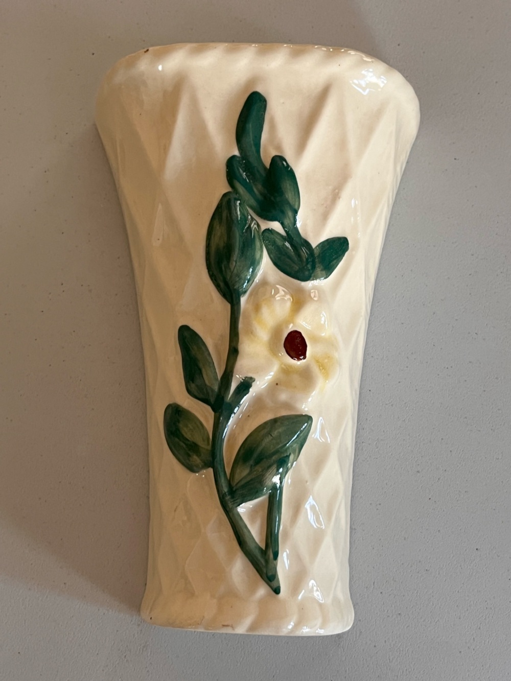 Vintage Cream Ceramic Wall Pocket Vase with Green Leaf & Yellow Flower Accent